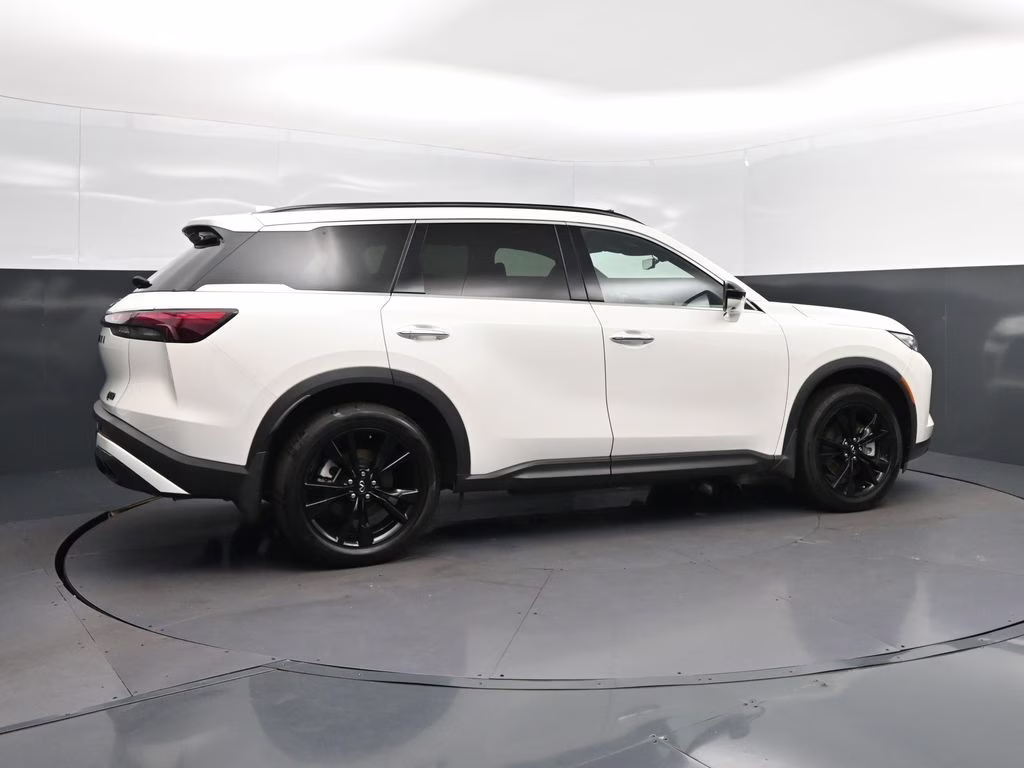 2025 Majestic INFINITI QX60 LUXE FWD SUV