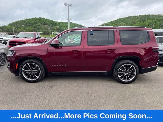 2022 Velvet Red Pearlcoat Jeep Wagoneer Series III 4X4 SUV