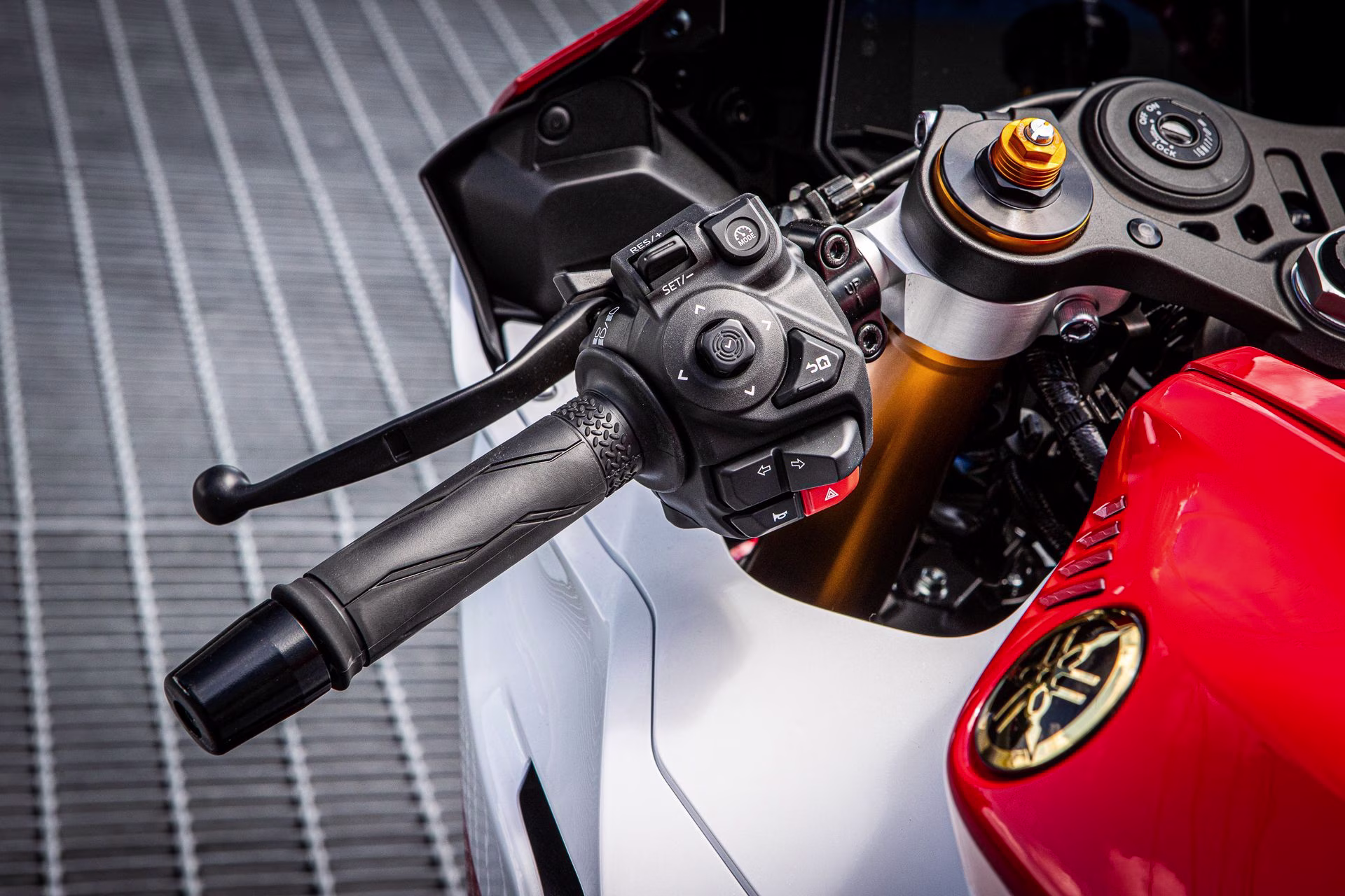 2026 70th Anniversary Edition Yamaha YZF-R7 Motorcycle