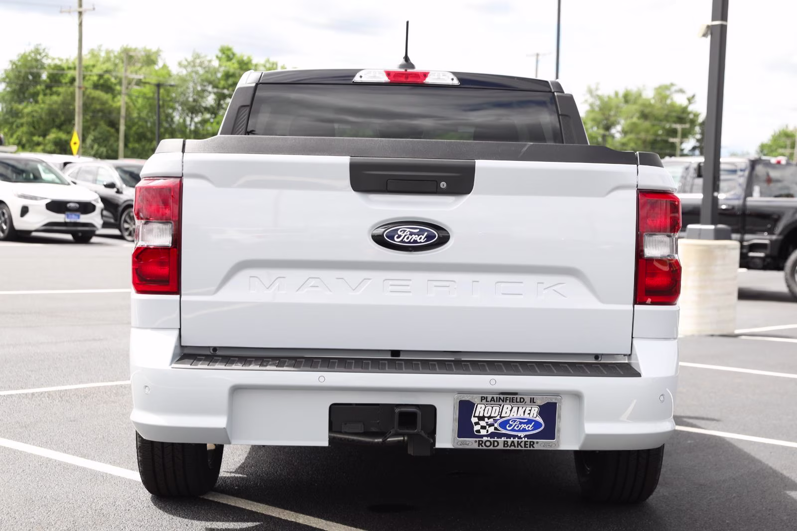 2026 Space White Metallic Ford Maverick Lobo Standard AWD Truck