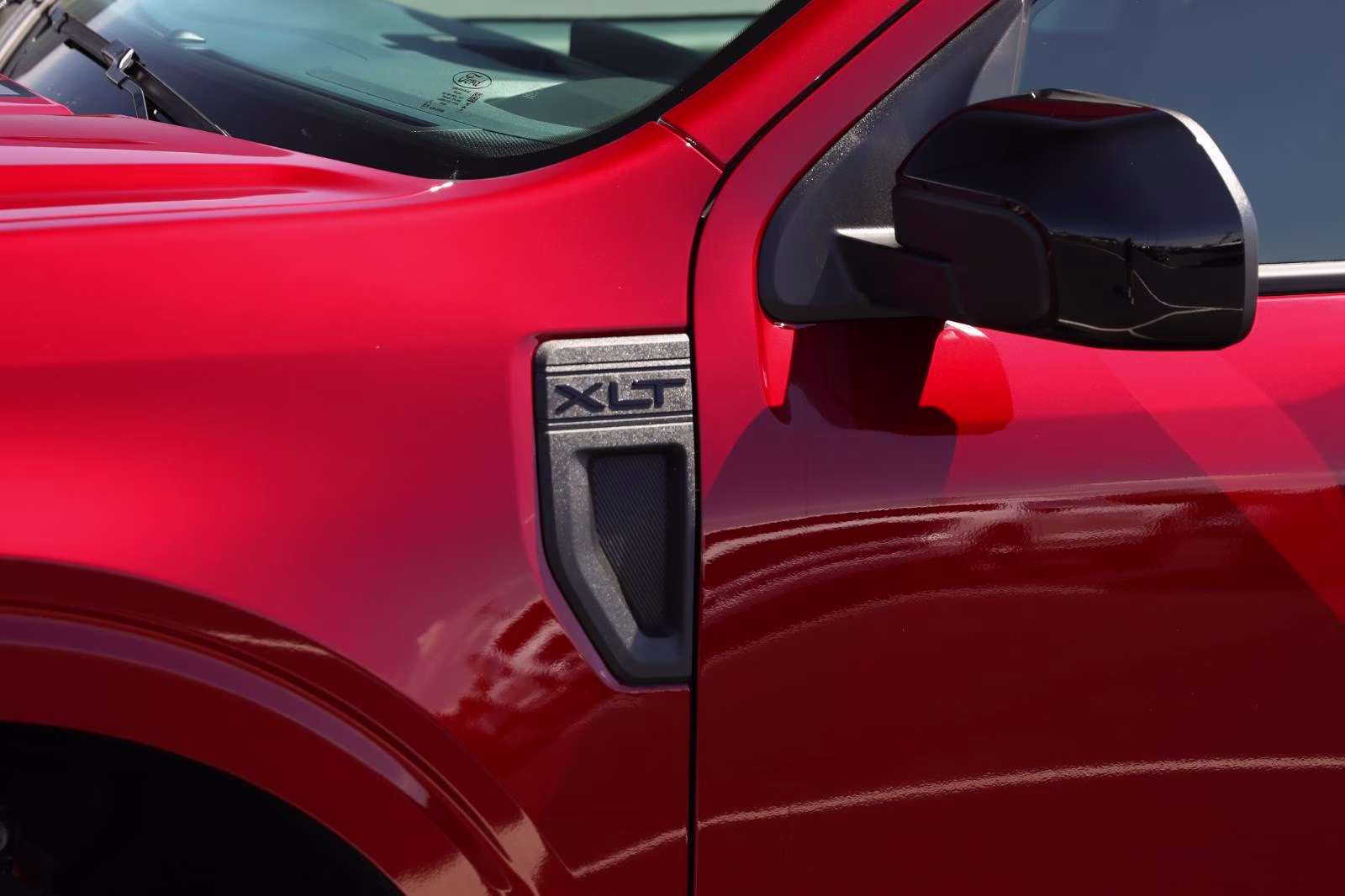 2026 Ruby Red Metallic Tinted Clearcoat Ford Maverick XLT AWD Truck