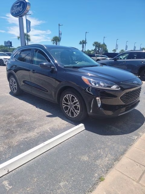 2022 Agate Black Metallic Ford Escape SEL FWD SUV
