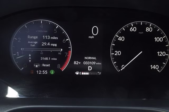 2024 White Honda HR-V Sport AWD SUV
