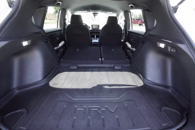 2024 White Honda HR-V Sport AWD SUV