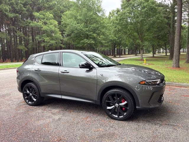 2023 Gray Cray Dodge Hornet GT Plus AWD SUV