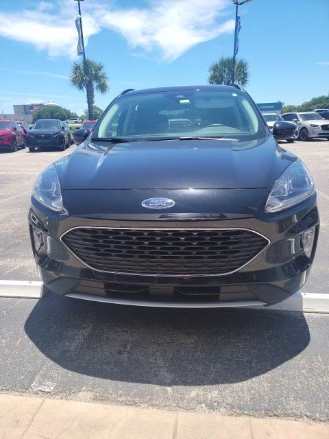 2022 Agate Black Metallic Ford Escape SEL FWD SUV