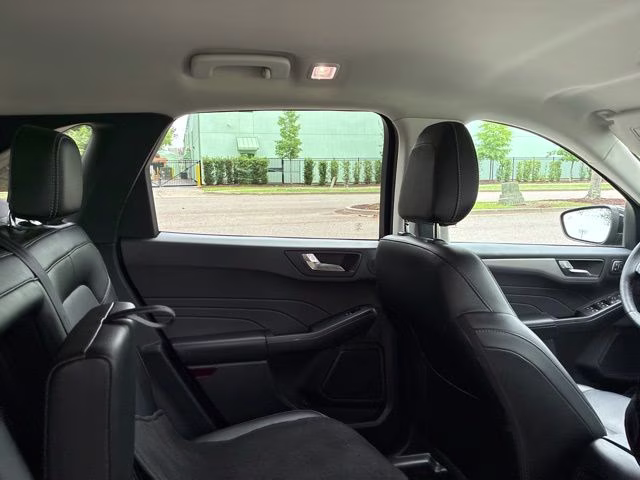 2022 Agate Black Metallic Ford Escape SEL FWD SUV