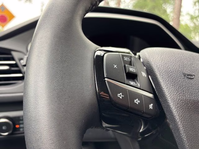 2022 Agate Black Metallic Ford Escape SEL FWD SUV