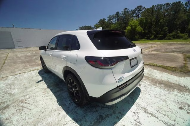 2024 White Honda HR-V Sport AWD SUV