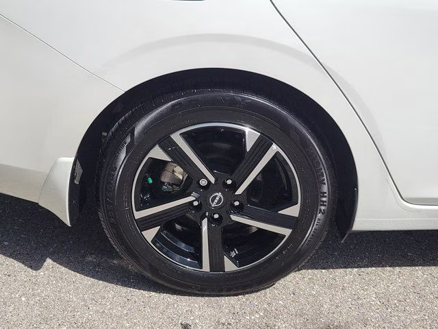 2025 Aspen White Tricoat Nissan Sentra SV FWD Sedan