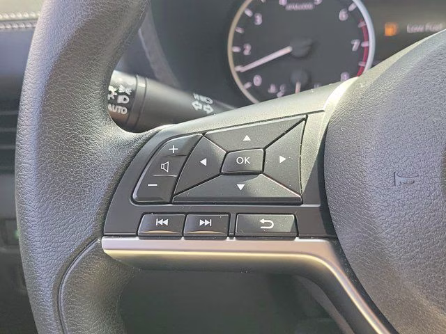 2025 Aspen White Tricoat Nissan Sentra SV FWD Sedan