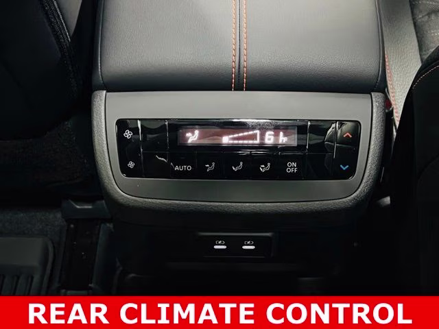 2026 Everest White Pearl/Black Nissan Pathfinder Rock Creek 4X4 SUV