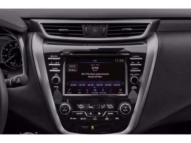 2023 Pearl White Tricoat Nissan Murano SV FWD SUV