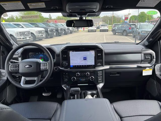 2026 Oxford White Ford F-150 Lariat 4X4 Truck