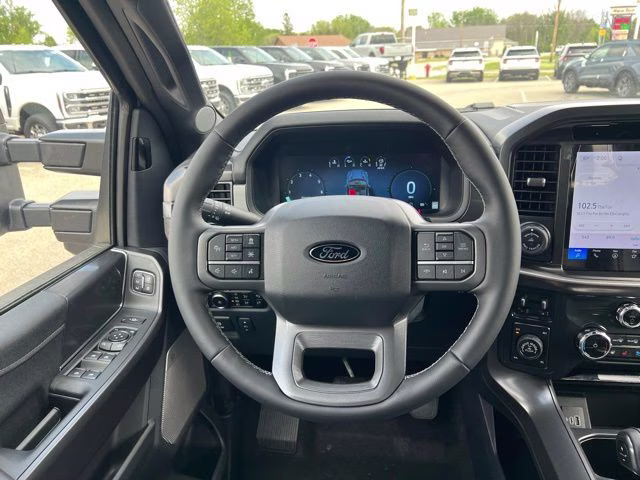 2026 Oxford White Ford F-150 Lariat 4X4 Truck