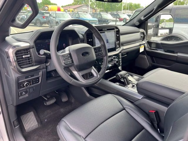 2026 Oxford White Ford F-150 Lariat 4X4 Truck