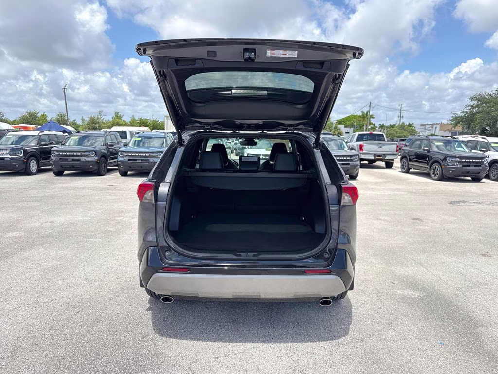 2024 Magnetic Gray Metallic Toyota RAV4 Hybrid XSE AWD SUV