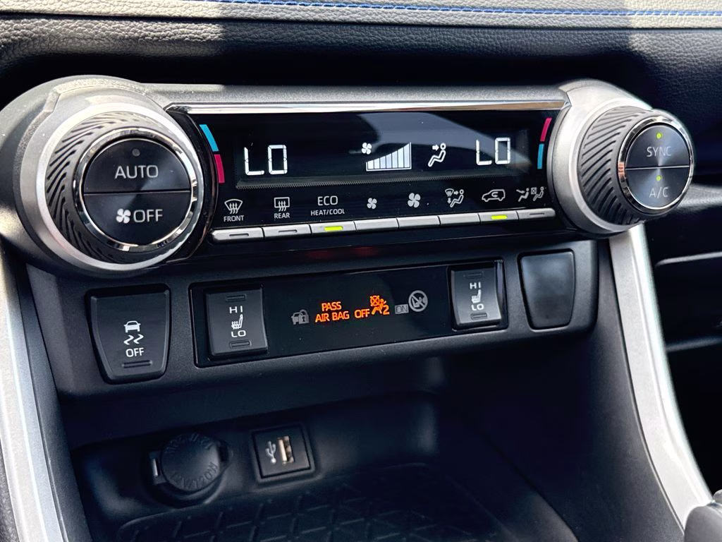 2024 Magnetic Gray Metallic Toyota RAV4 Hybrid XSE AWD SUV