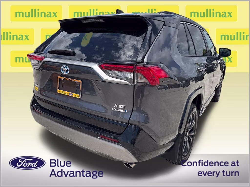 2024 Magnetic Gray Metallic Toyota RAV4 Hybrid XSE AWD SUV