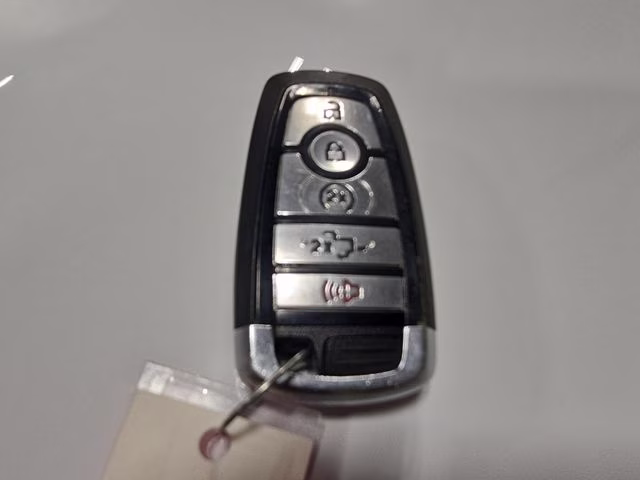 2023 Oxford White Ford F-150 Lariat 4X4 Truck