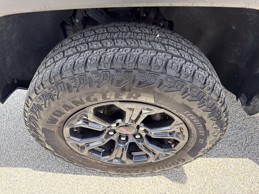 2024 Onyx Black GMC Canyon Elevation RWD Truck