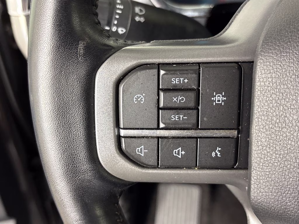 2022 Gray Metallic Ford F-150 Lariat 4X4 Truck