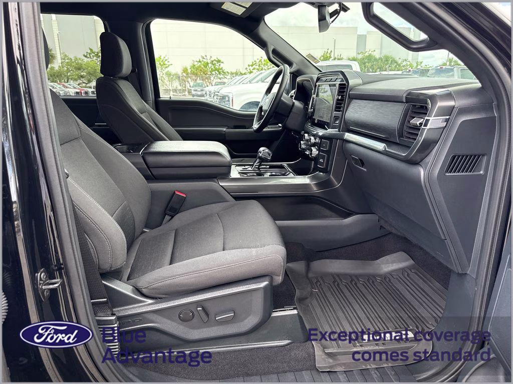 2023 Agate Black Metallic Ford F-150 XLT 4X4 Truck