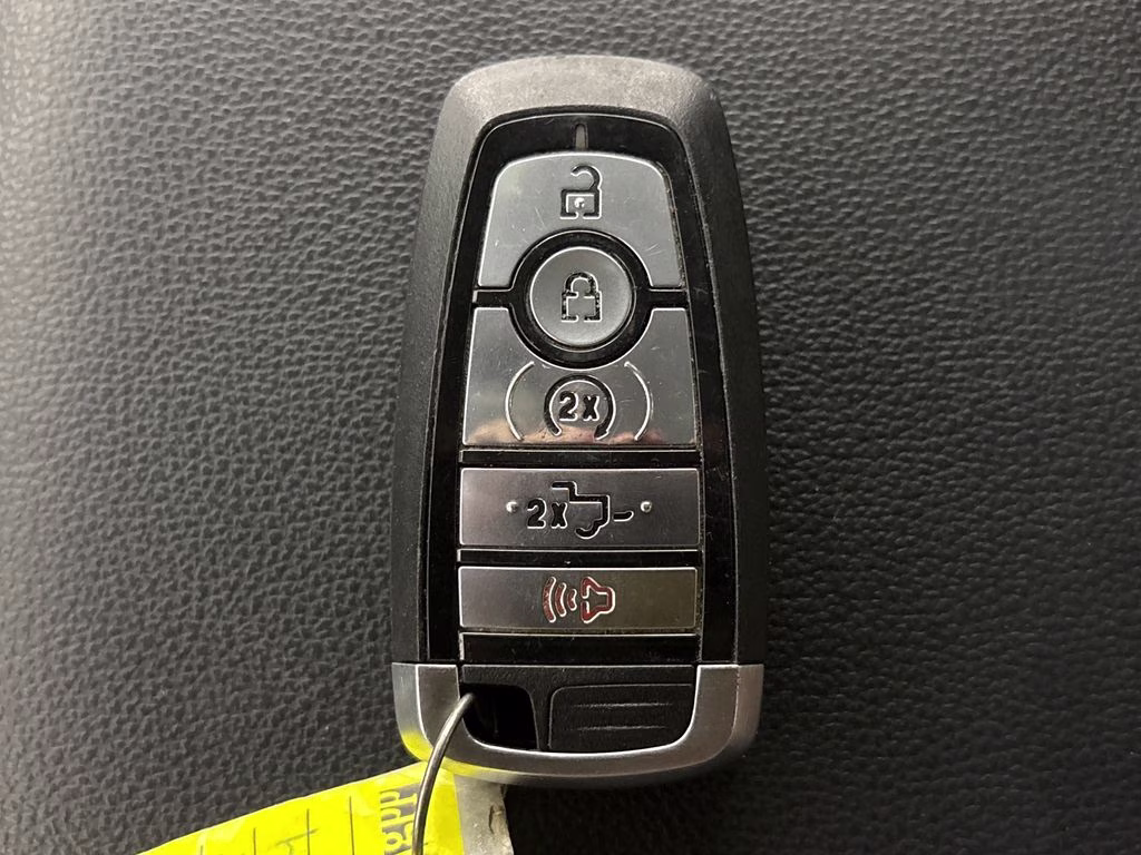 2022 Gray Metallic Ford F-150 Lariat 4X4 Truck