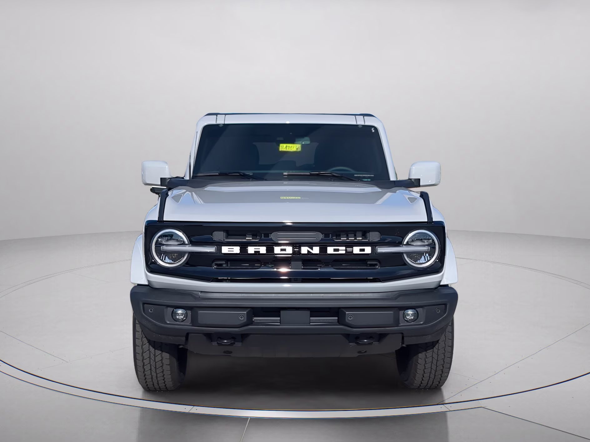 2026 Avalanche Gray Ford Bronco Outer Banks 4X4 Convertible