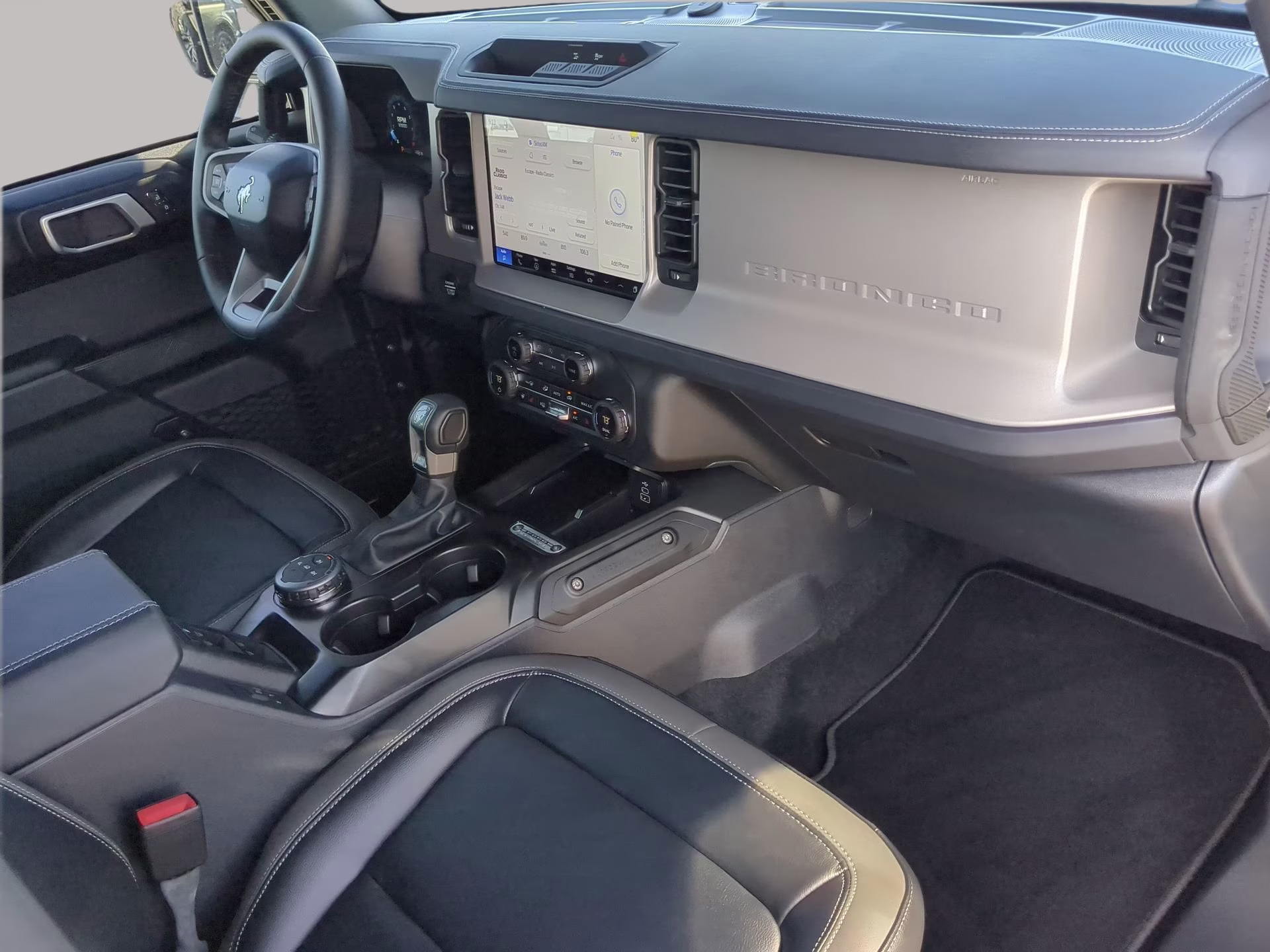 2026 Avalanche Gray Ford Bronco Outer Banks 4X4 Convertible