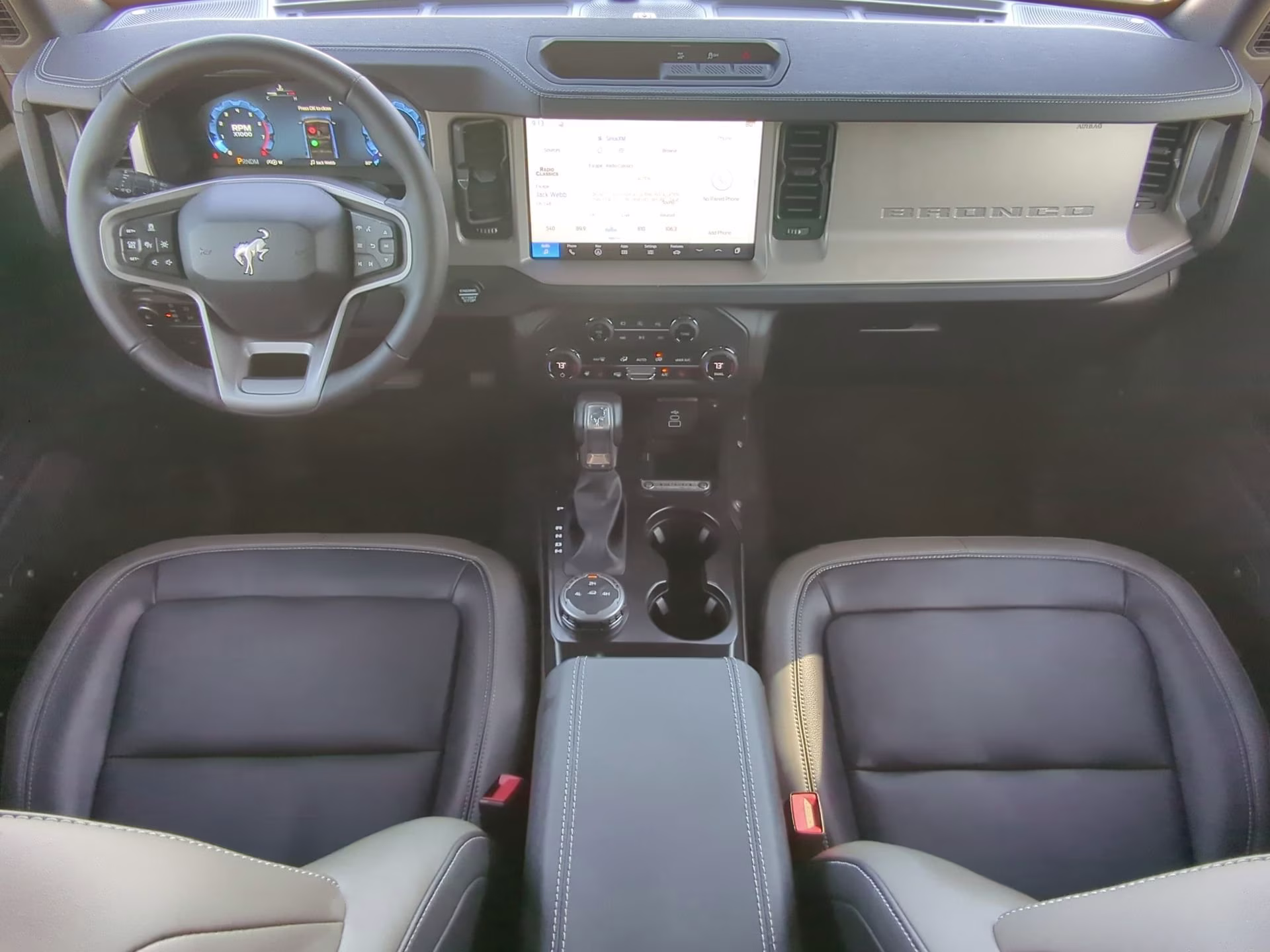 2026 Avalanche Gray Ford Bronco Outer Banks 4X4 Convertible