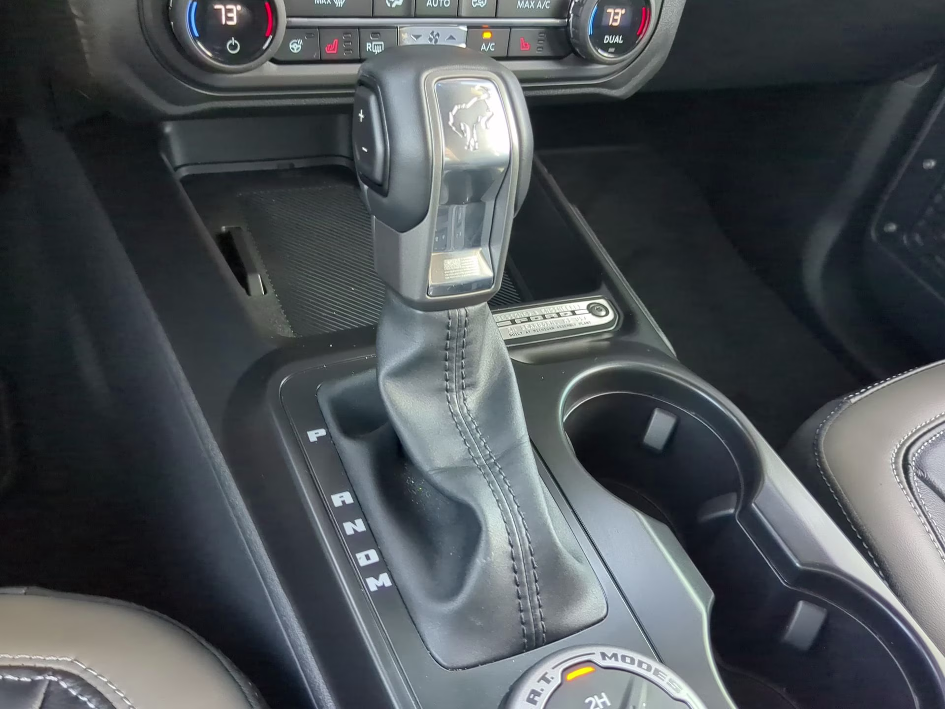 2026 Avalanche Gray Ford Bronco Outer Banks 4X4 Convertible