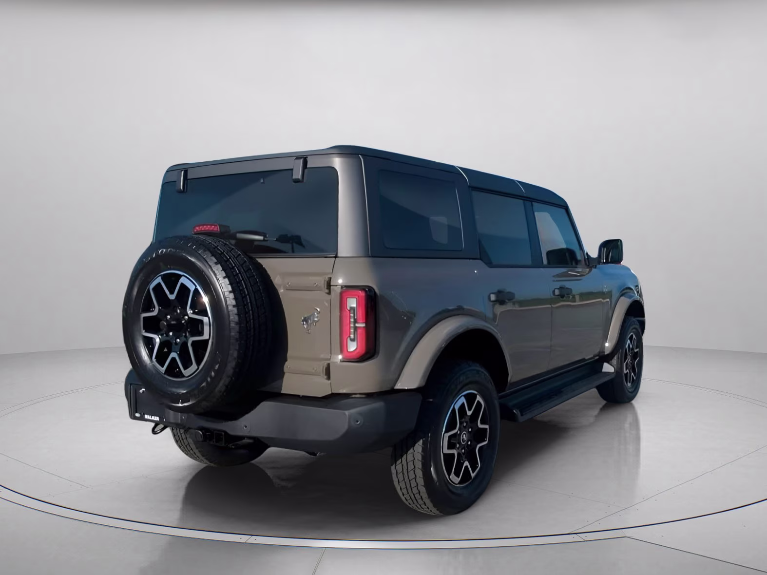2026 Marsh Gray Ford Bronco Outer Banks 4X4 Convertible