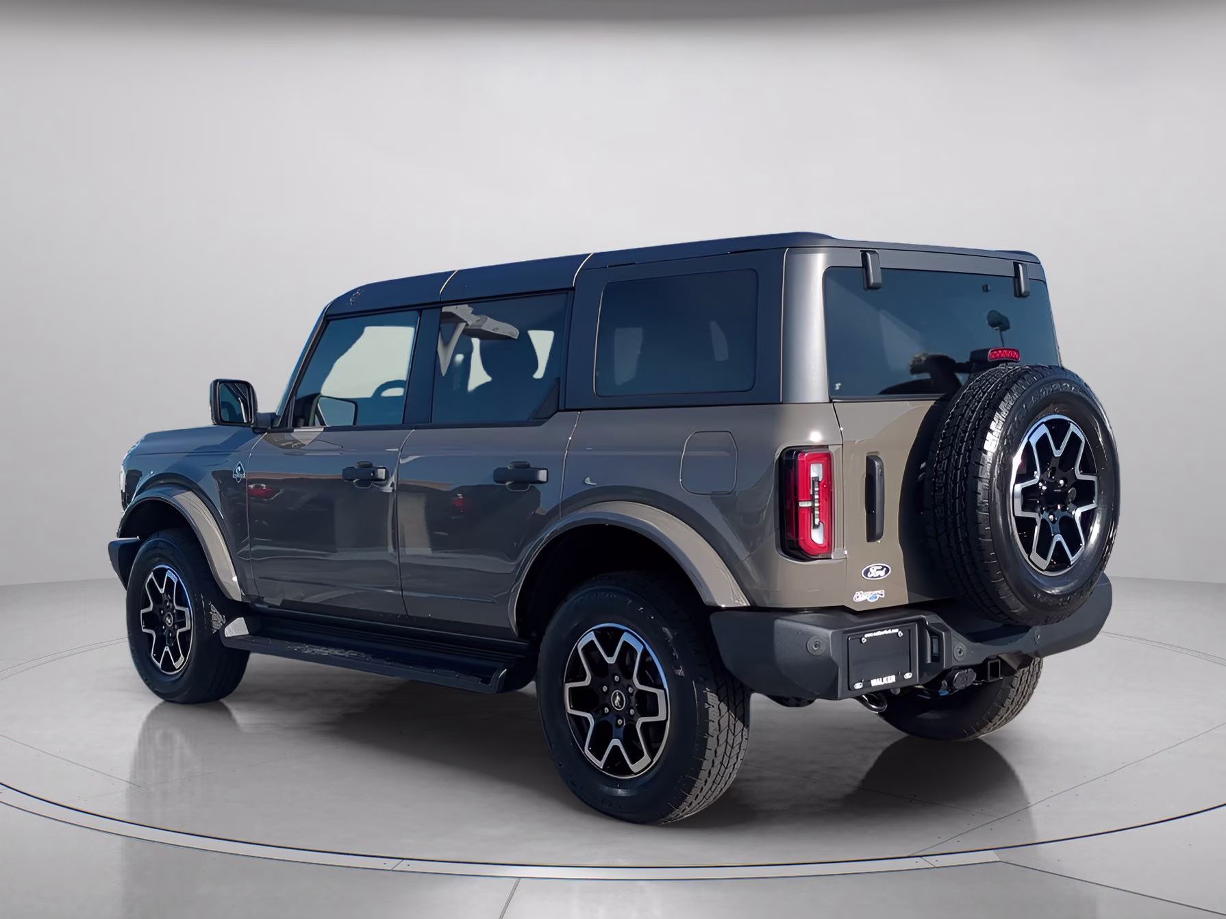 2026 Marsh Gray Ford Bronco Outer Banks 4X4 Convertible