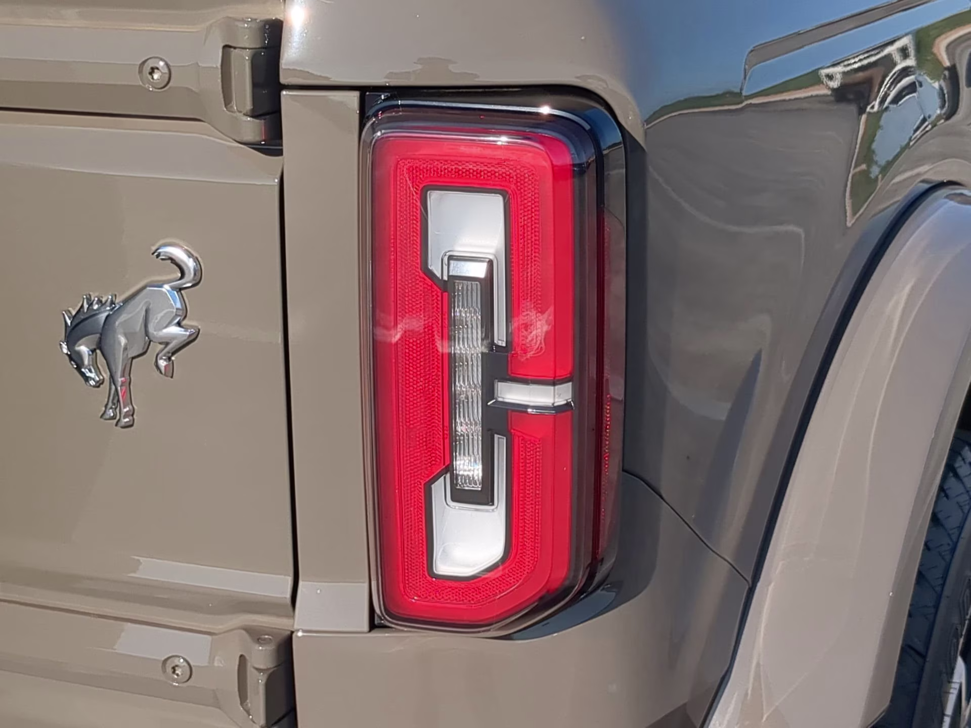 2026 Marsh Gray Ford Bronco Outer Banks 4X4 Convertible