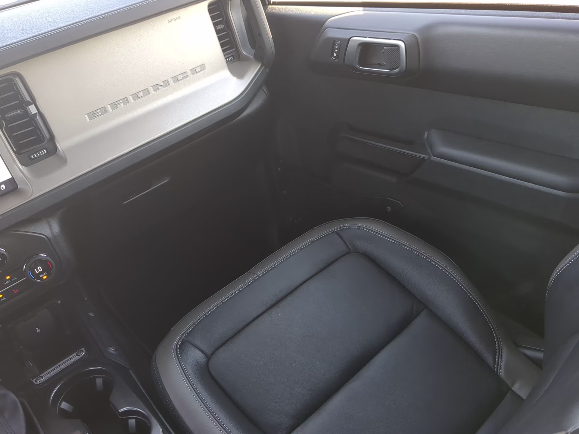 2026 Marsh Gray Ford Bronco Outer Banks 4X4 Convertible