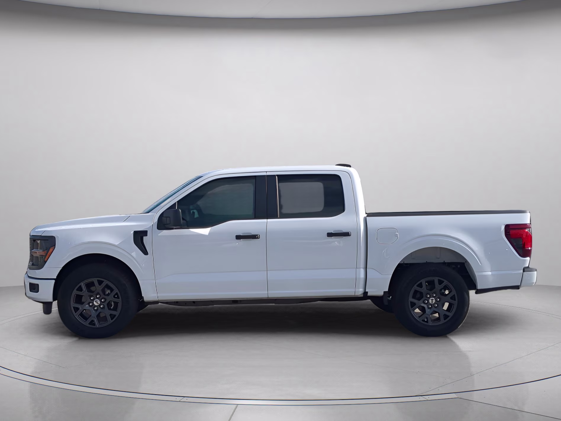 2026 Oxford White Ford F-150 STX Crew Cab Pickup RWD Truck