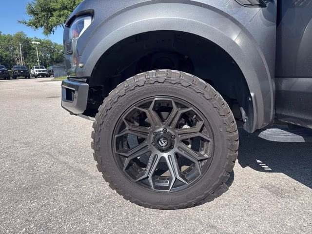 2018 Magnetic Metallic Ford F-150 Raptor Crew Cab Pickup 4X4 Truck