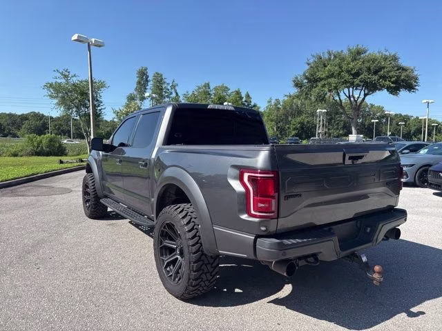 2018 Magnetic Metallic Ford F-150 Raptor Crew Cab Pickup 4X4 Truck