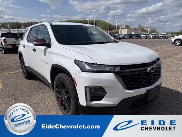 2023 Chevrolet Traverse AWD Premier's photo