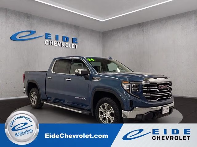 2024 GMC Sierra 4WD Crew Cab Short Box SLT's photo