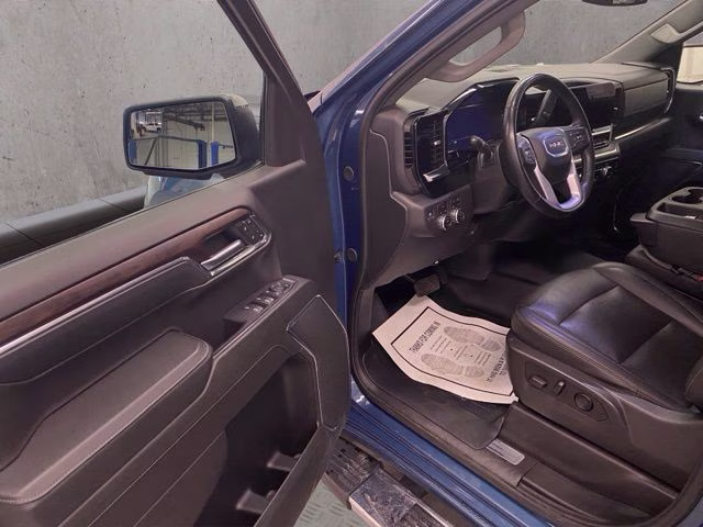 2024 Downpour Metallic GMC Sierra 1500 SLT 4X4 Truck