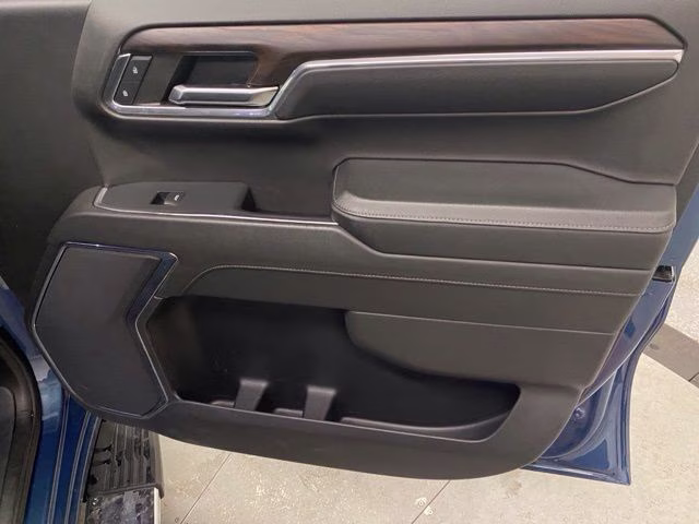 2024 Downpour Metallic GMC Sierra 1500 SLT 4X4 Truck