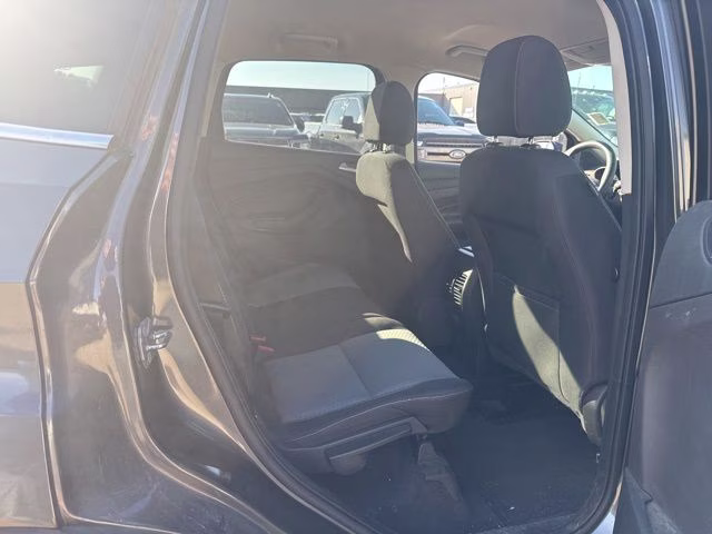 2017 Magnetic Ford Escape SE 4X4 SUV