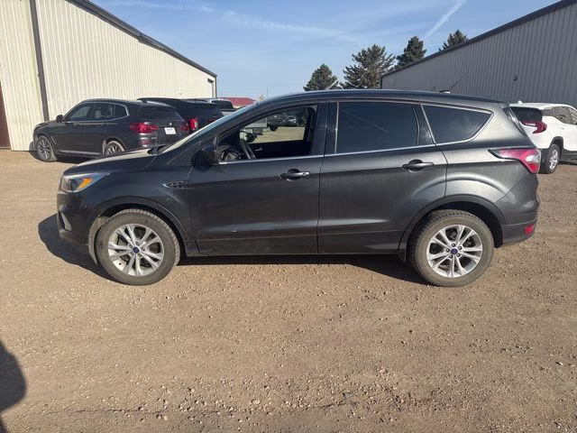 2017 Magnetic Ford Escape SE 4X4 SUV