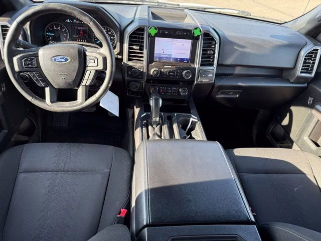 2019 Oxford White Ford F-150 XLT 4X4 Truck