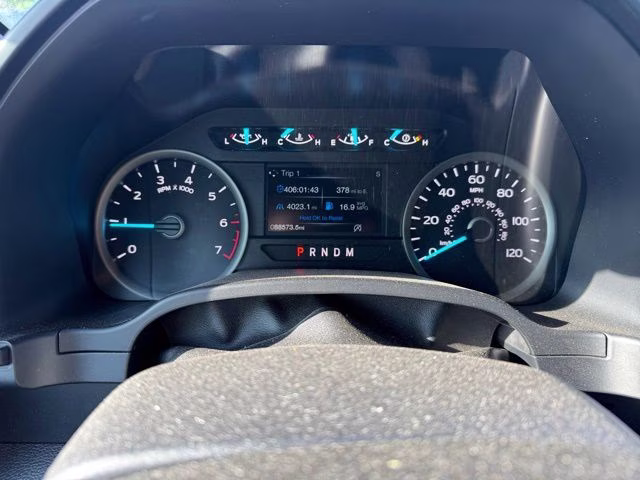 2019 Oxford White Ford F-150 XLT 4X4 Truck