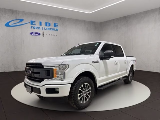 2019 Oxford White Ford F-150 XLT 4X4 Truck