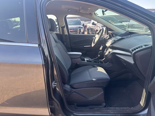 2017 Magnetic Ford Escape SE 4X4 SUV