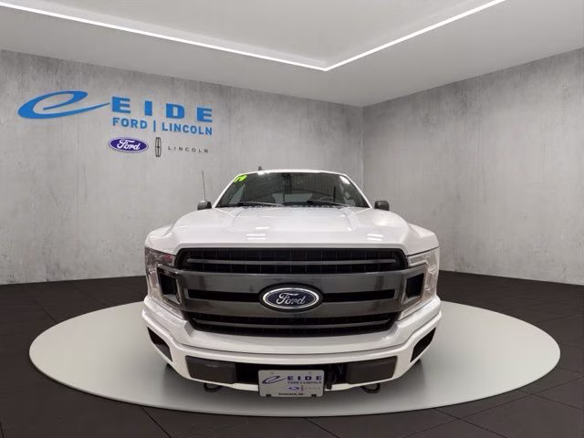 2019 Oxford White Ford F-150 XLT 4X4 Truck